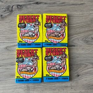 Lot of 4 Topps Desert Storm Trading Cards